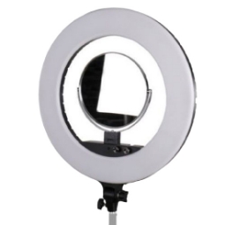 Lampa circulara cu led pentru poze F1